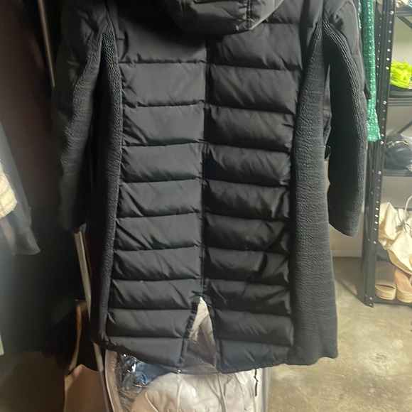 Black down puffer coat - Picture 8 of 11